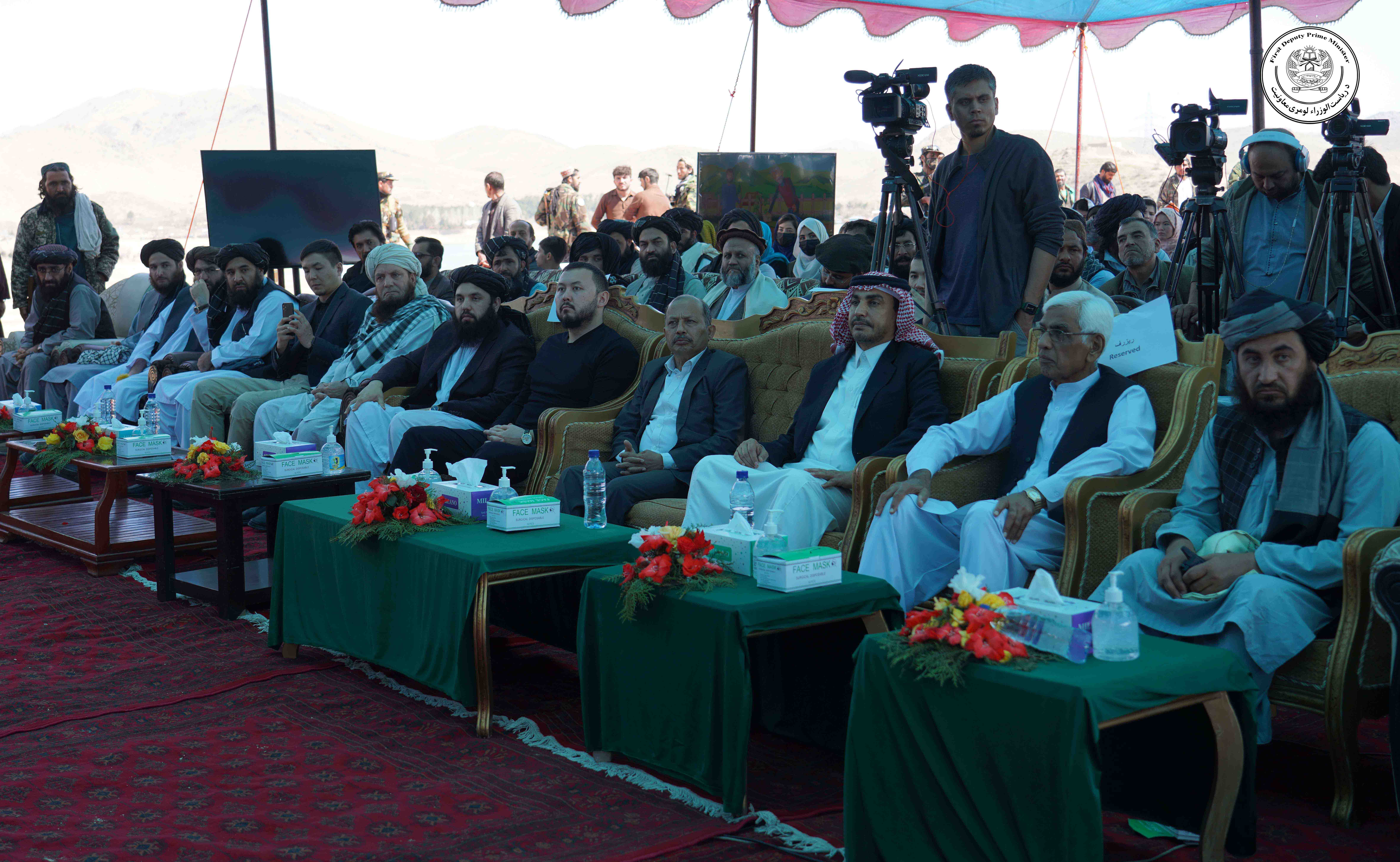 د چاپېریال ساتنې ملي ادارې لخوا د نیالګیو کېنولو ملي کمپاین کې د ریاست‌الوزراء د لومړي مرستیال ګډون