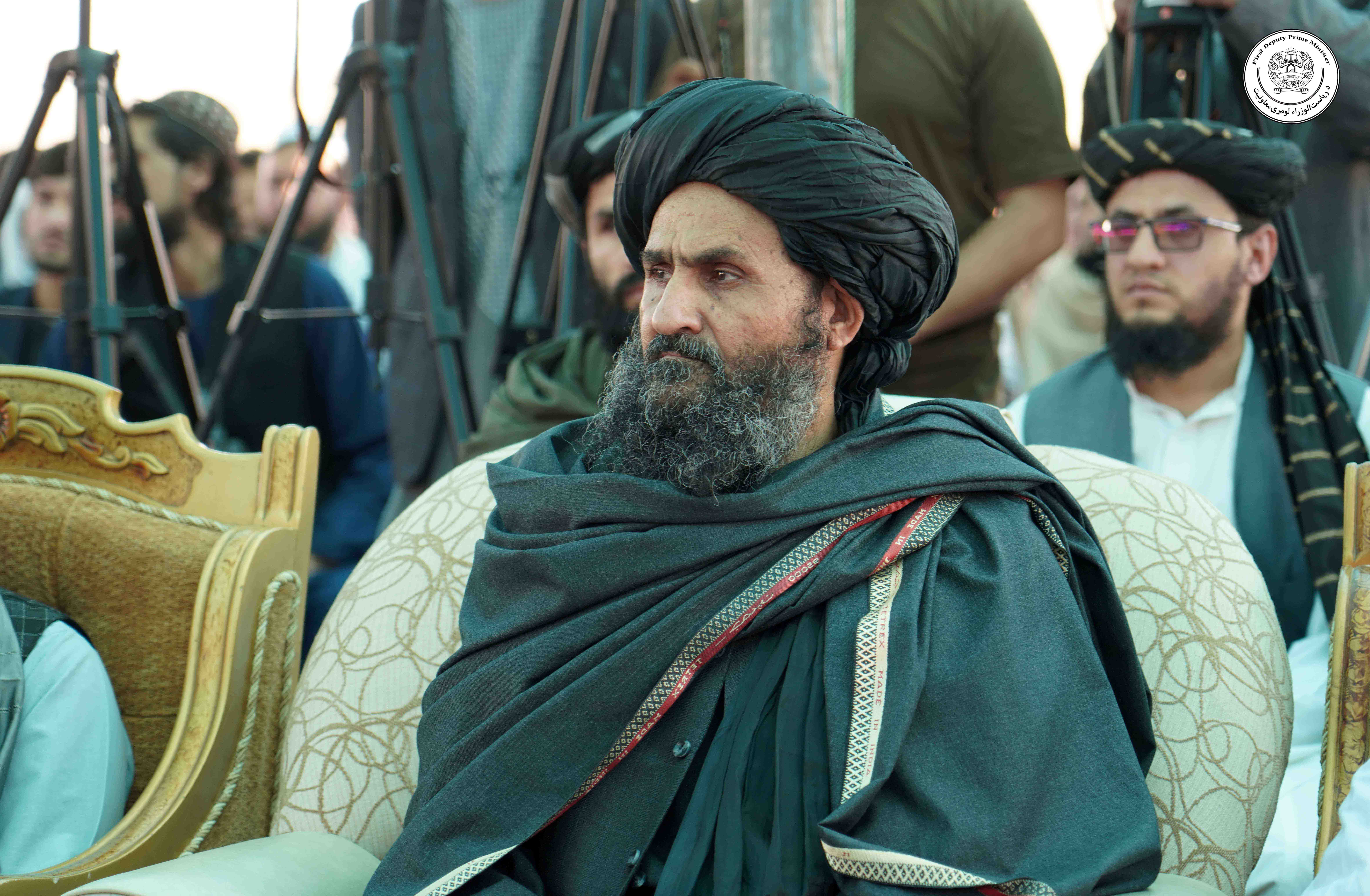 د چاپېریال ساتنې ملي ادارې لخوا د نیالګیو کېنولو ملي کمپاین کې د ریاست‌الوزراء د لومړي مرستیال ګډون