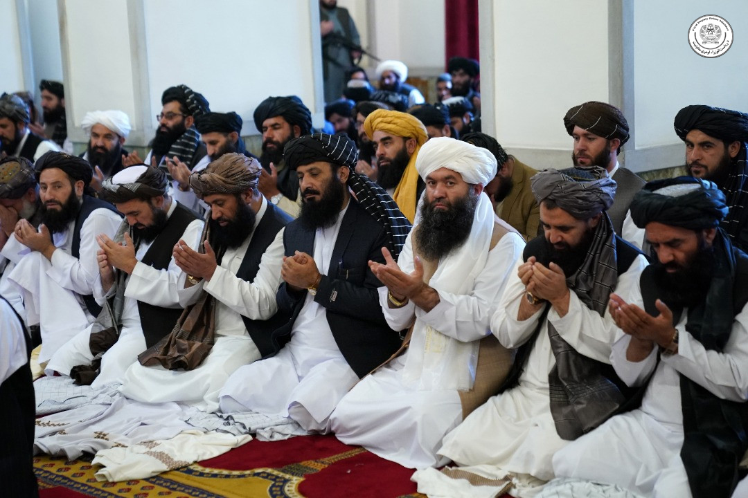 د نېکمرغه کوچني اختر د لمانځه په مراسمو کې د ریاست‌الوزراء د لومړي مرستیال ګډون