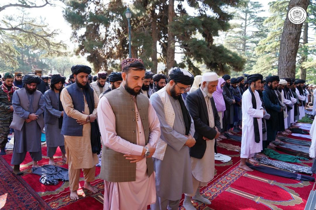 د نېکمرغه کوچني اختر د لمانځه په مراسمو کې د ریاست‌الوزراء د لومړي مرستیال ګډون